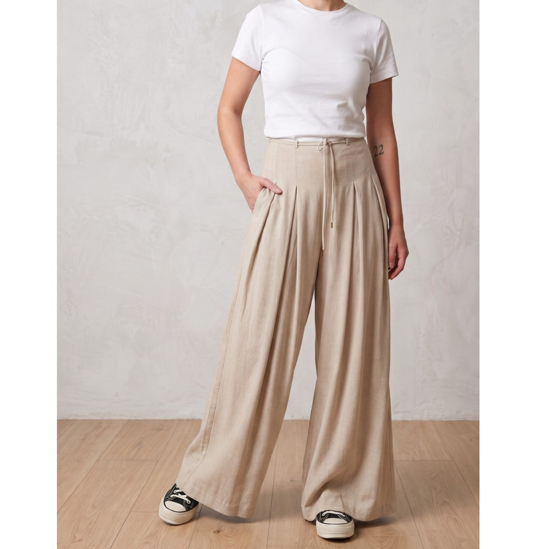 Cloud Walk LightFlow Loose Fit High Waist Pant