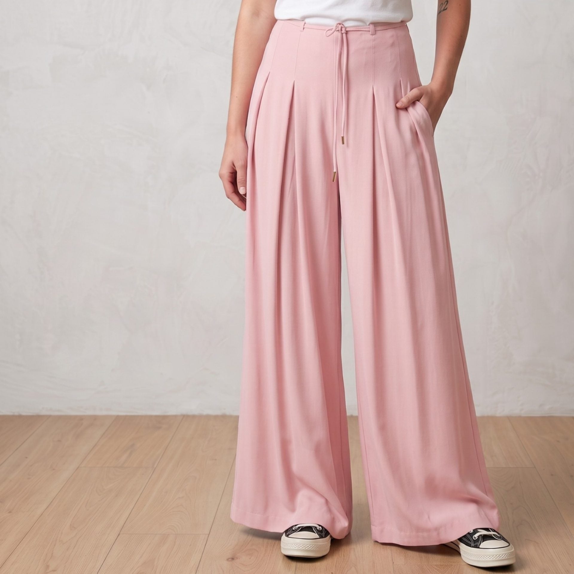 Cloud Walk LightFlow Loose Fit High Waist Pant