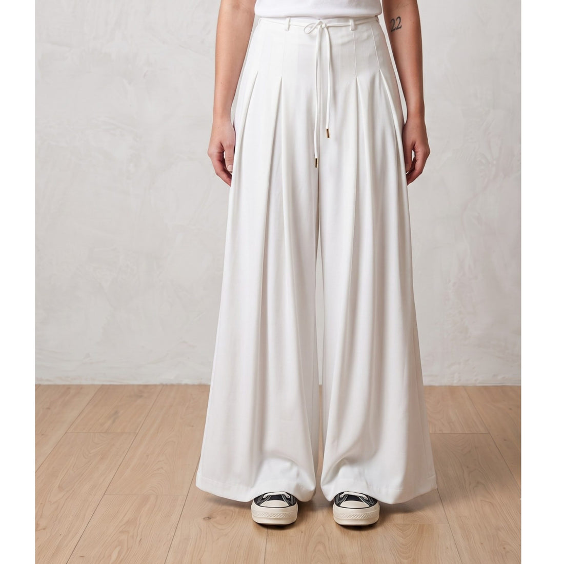 Cloud Walk LightFlow Loose Fit High Waist Pant