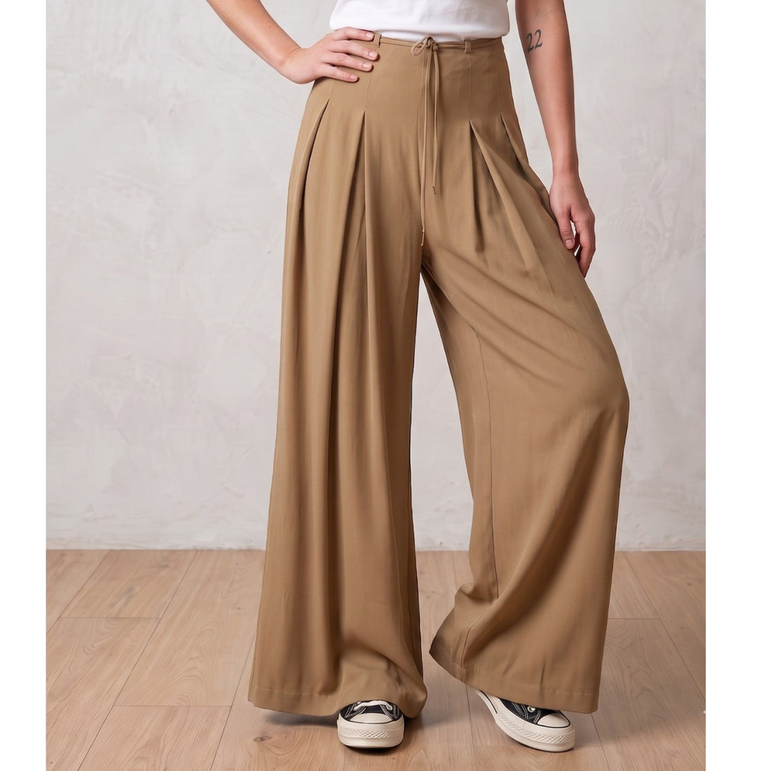Cloud Walk LightFlow Loose Fit High Waist Pant
