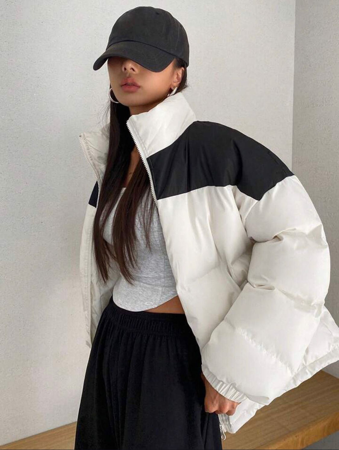 "Showy" White Puffer Jacket