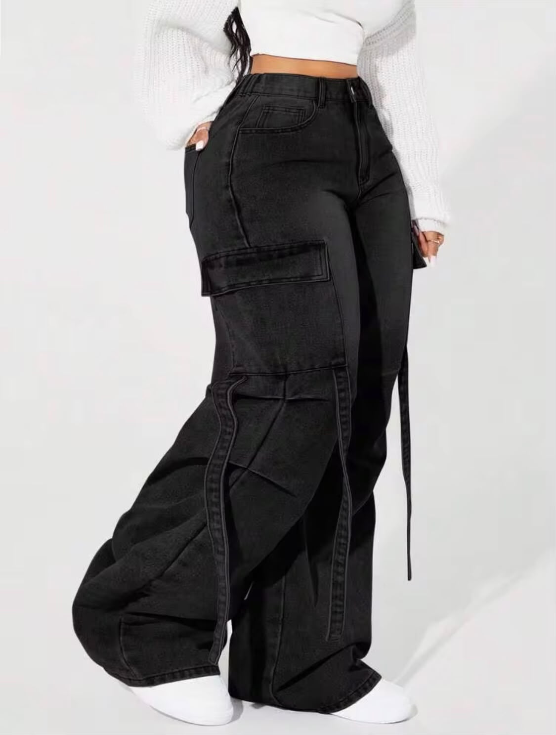 "Daisy" Multipocket Black Cargo Pant