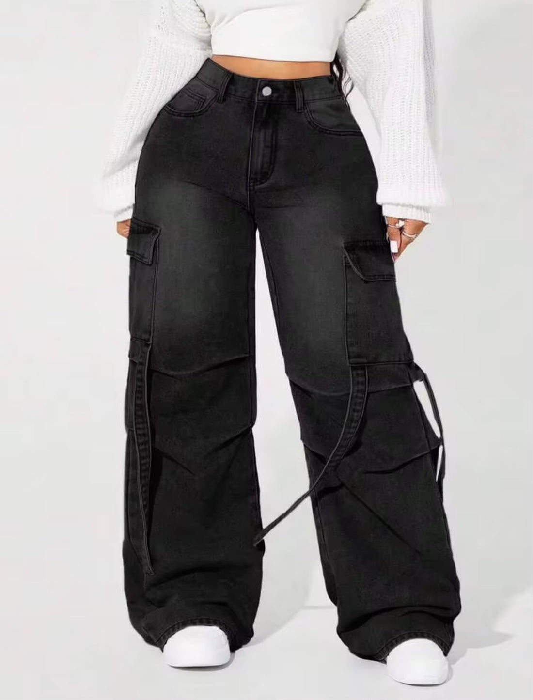 "Daisy" Multipocket Black Cargo Pant