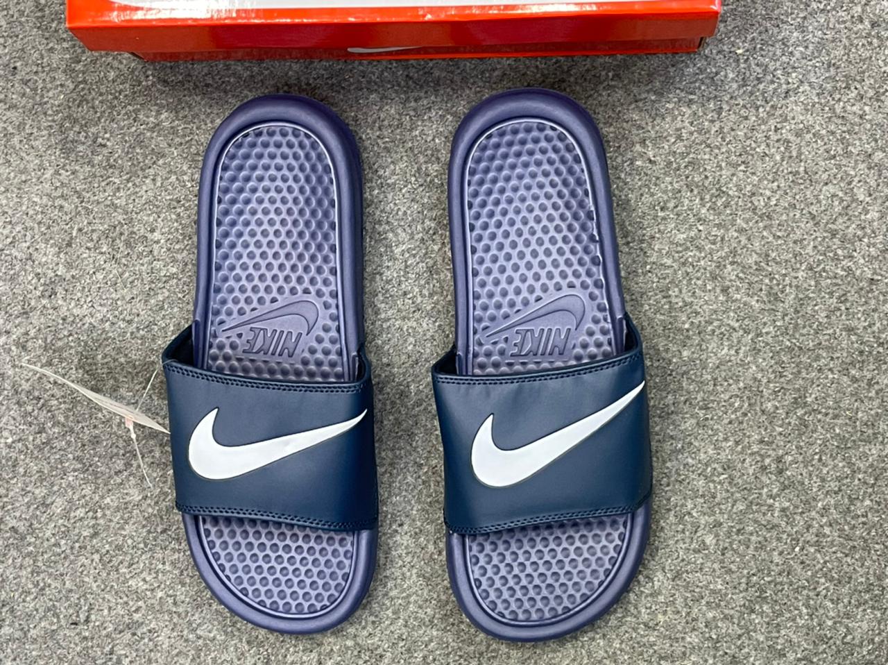 NIKE DOTED SLIPPERS BLUE EDITION – The Engineers of Clothes