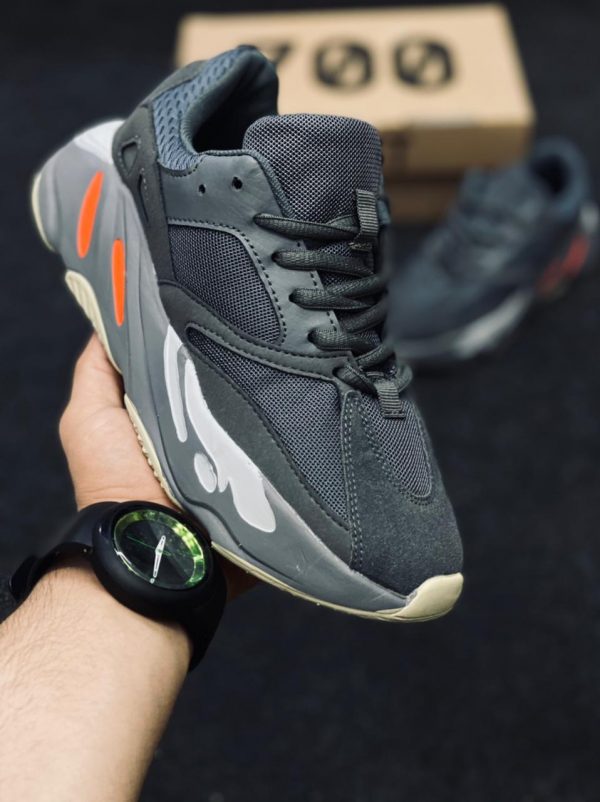 Adidas yeezy 700 clearance wave runner 08