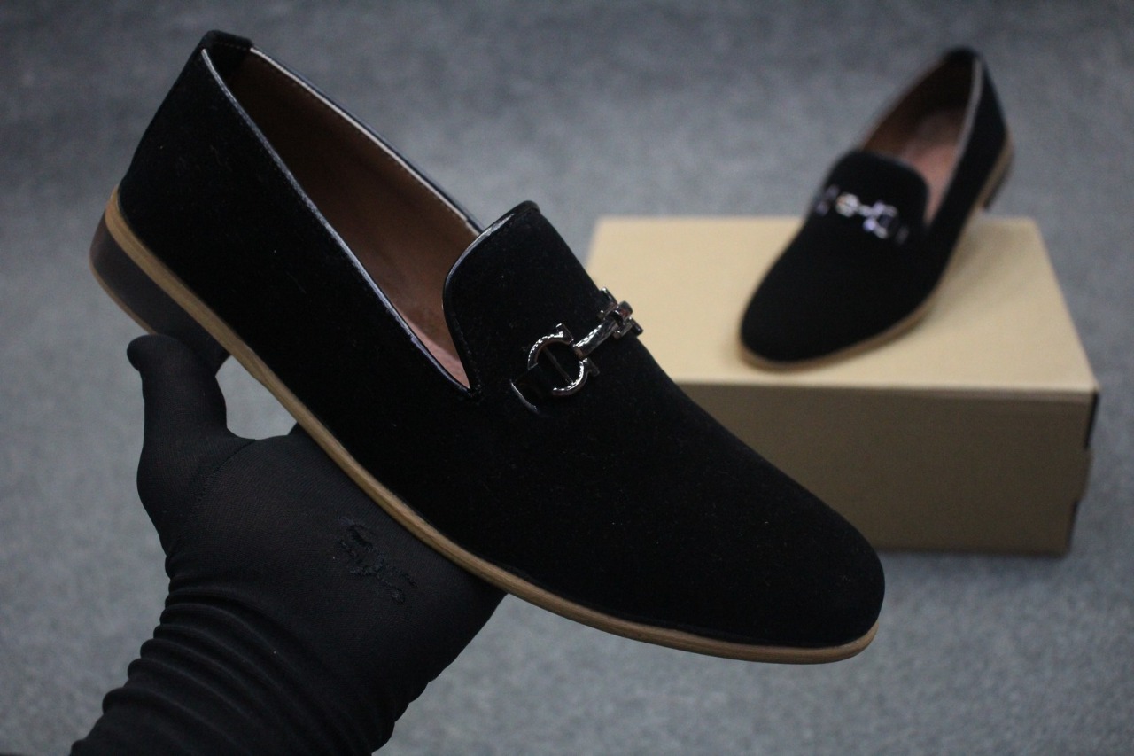 Channel Logo Loafers – The Engineers of Clothes